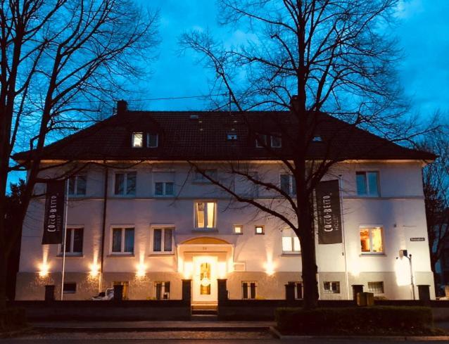 Hotel-Cocco-Bello In Der Villa Foret 루드빅스부르크 외부 사진